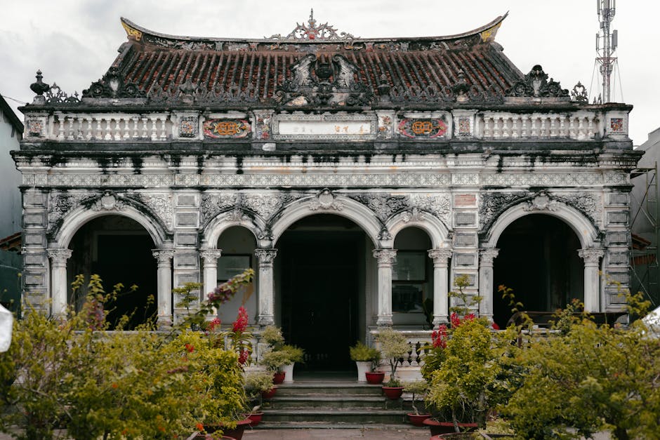 Duong Lam Ancient Village: Hanoi's Best Heritage Day Trip (2026) 4 Beautiful facade of traditional Vietnamese house