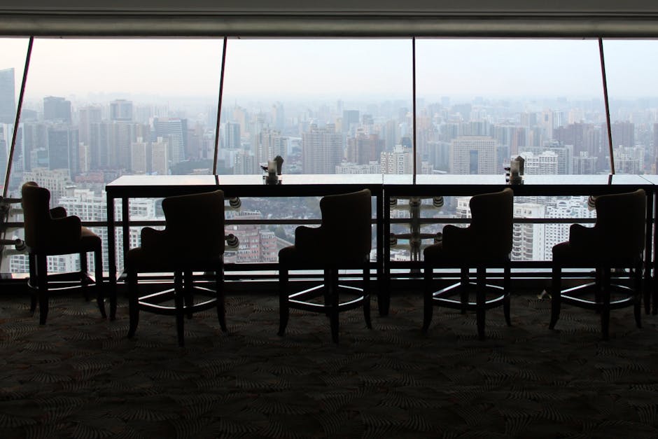 Hanoi Rooftop Cafes: Scenic Coffee Spots (2026) 1 Stylish lounge overlooking cityscape